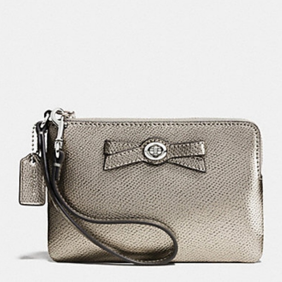 Coach Handbags - 🖤Trade for Megan!!